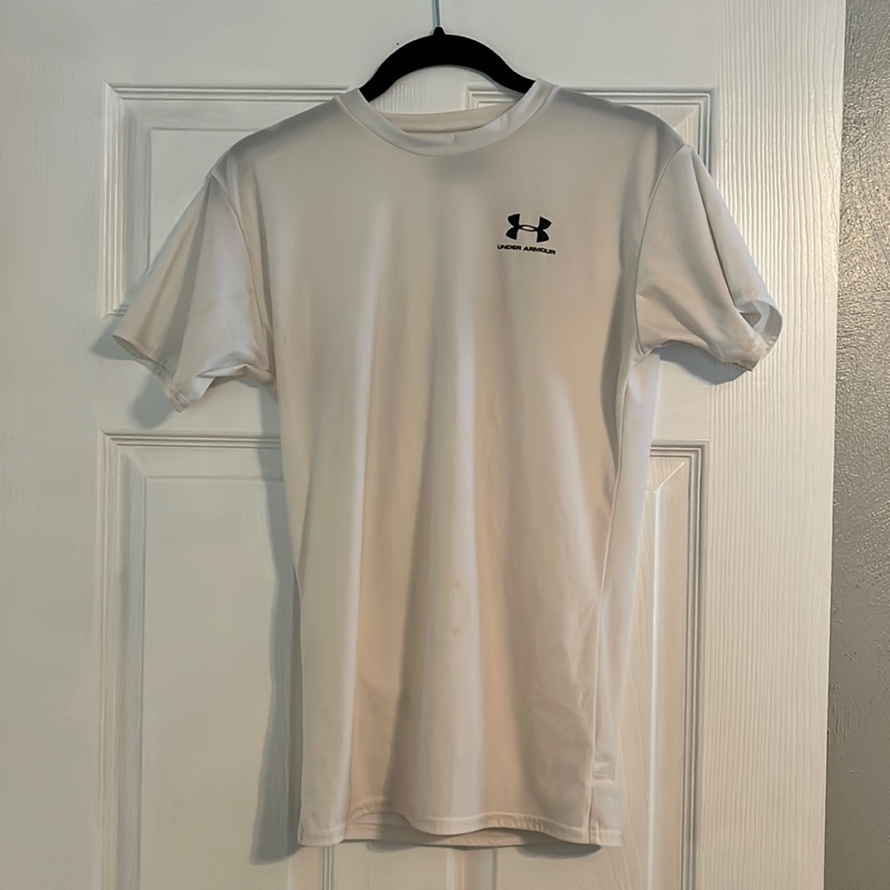 L Under Armour White Heat Guard Shirt
